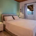 Maria's House 度假居 Khelmáta