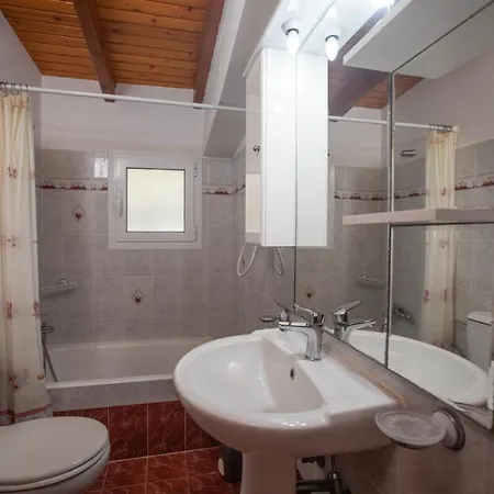 Maria's House Semesterbostad Khelmáta